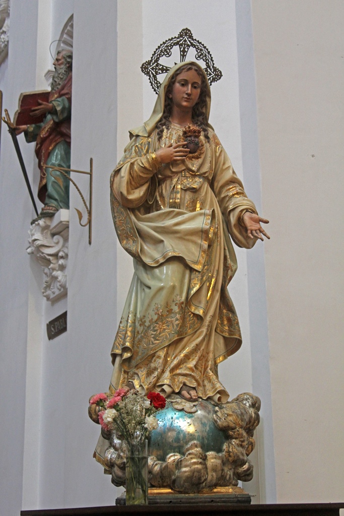 Mary Figure